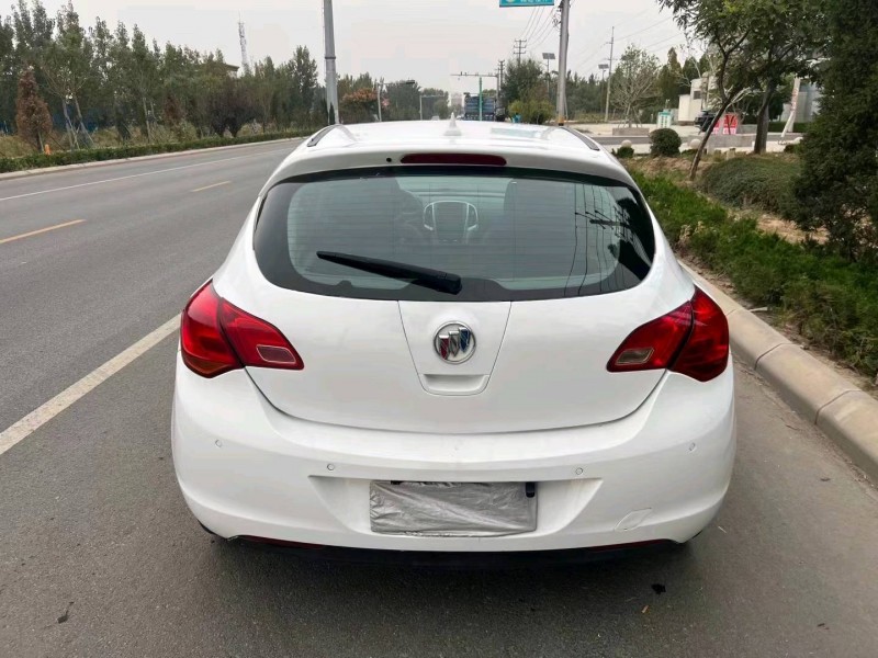 枣庄16年别克英朗7