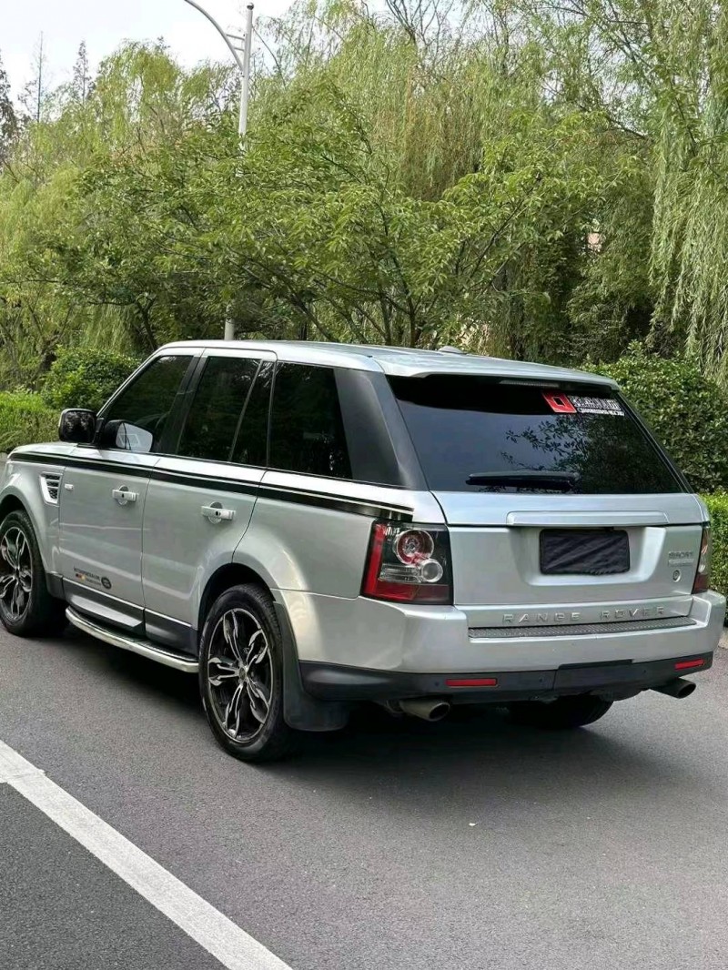 东营11年路虎揽胜4