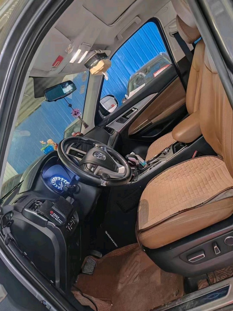 衡阳17年长安汽车CS953