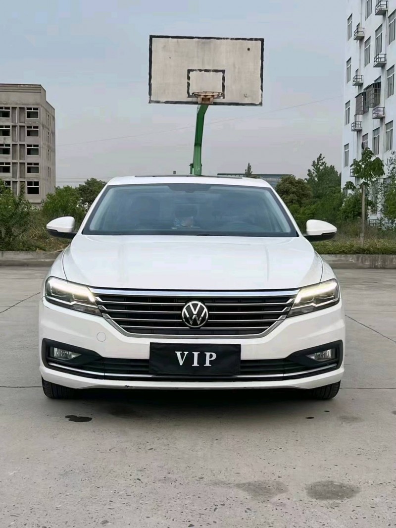 襄陽22年大眾朗逸1