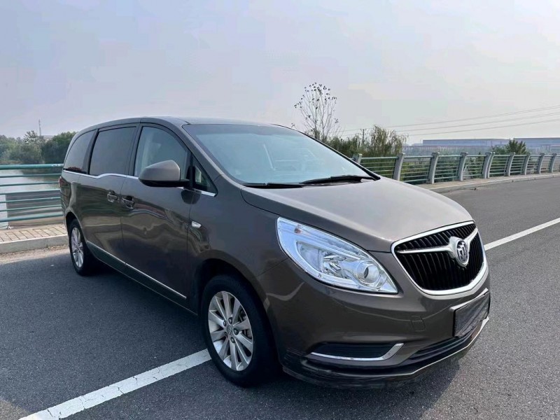 盐城17年别克GL83