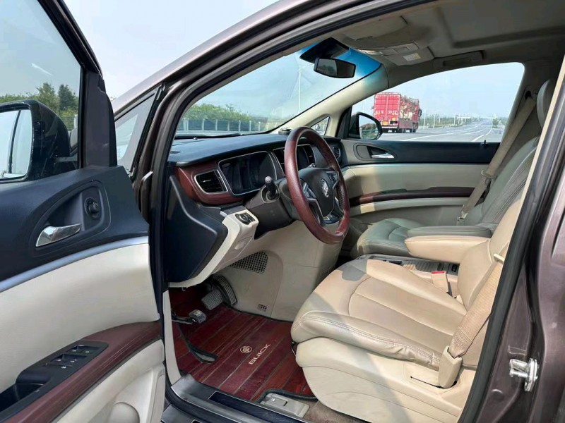 盐城17年别克GL87