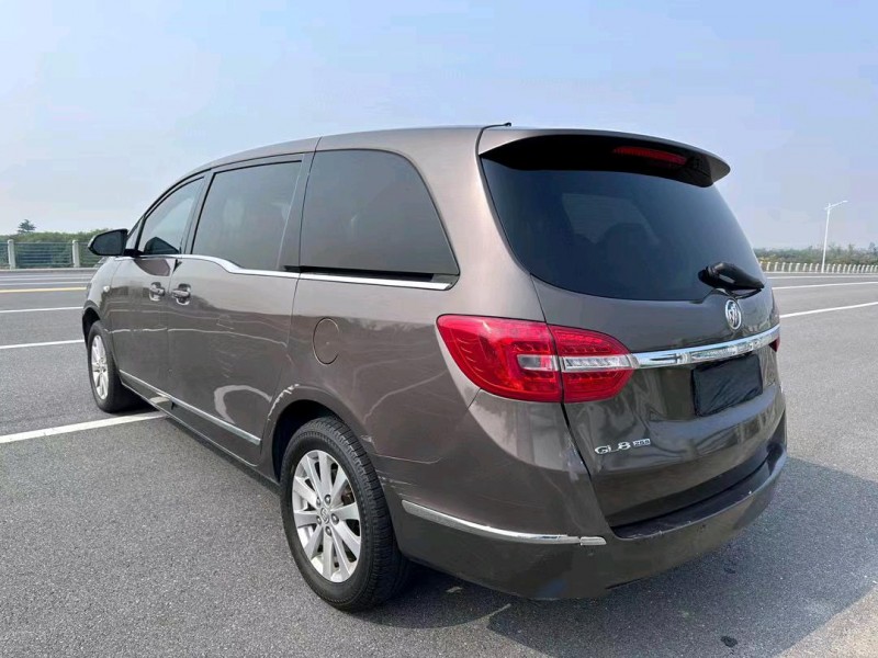 盐城17年别克GL88