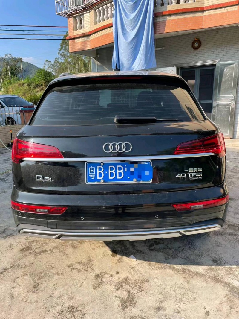 中山22年奥迪Q57