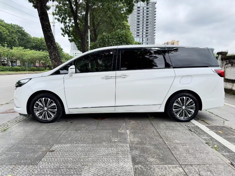 东莞21年别克GL87