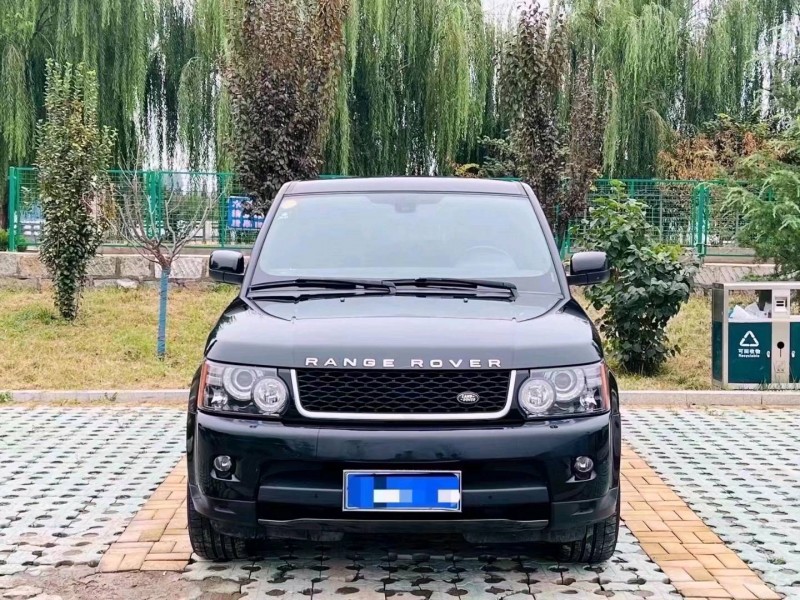 东营13年路虎揽胜运动1