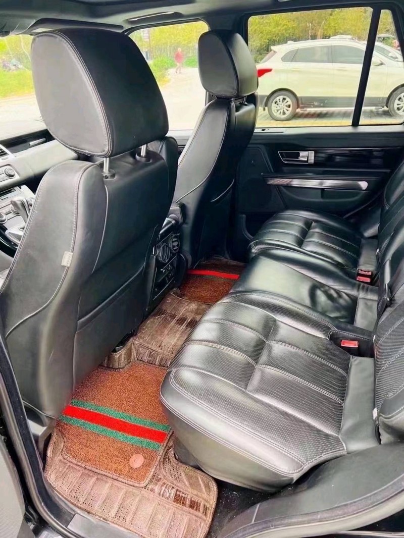 东营13年路虎揽胜运动5