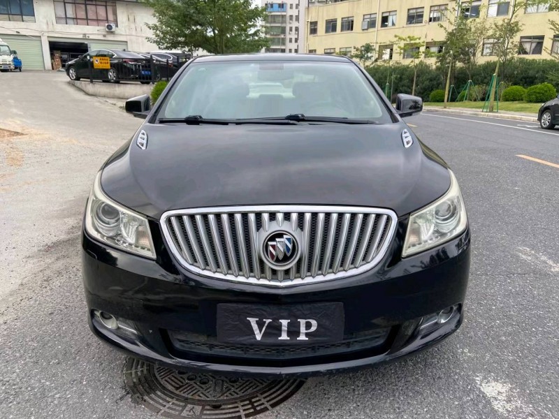 广州10年别克君越1