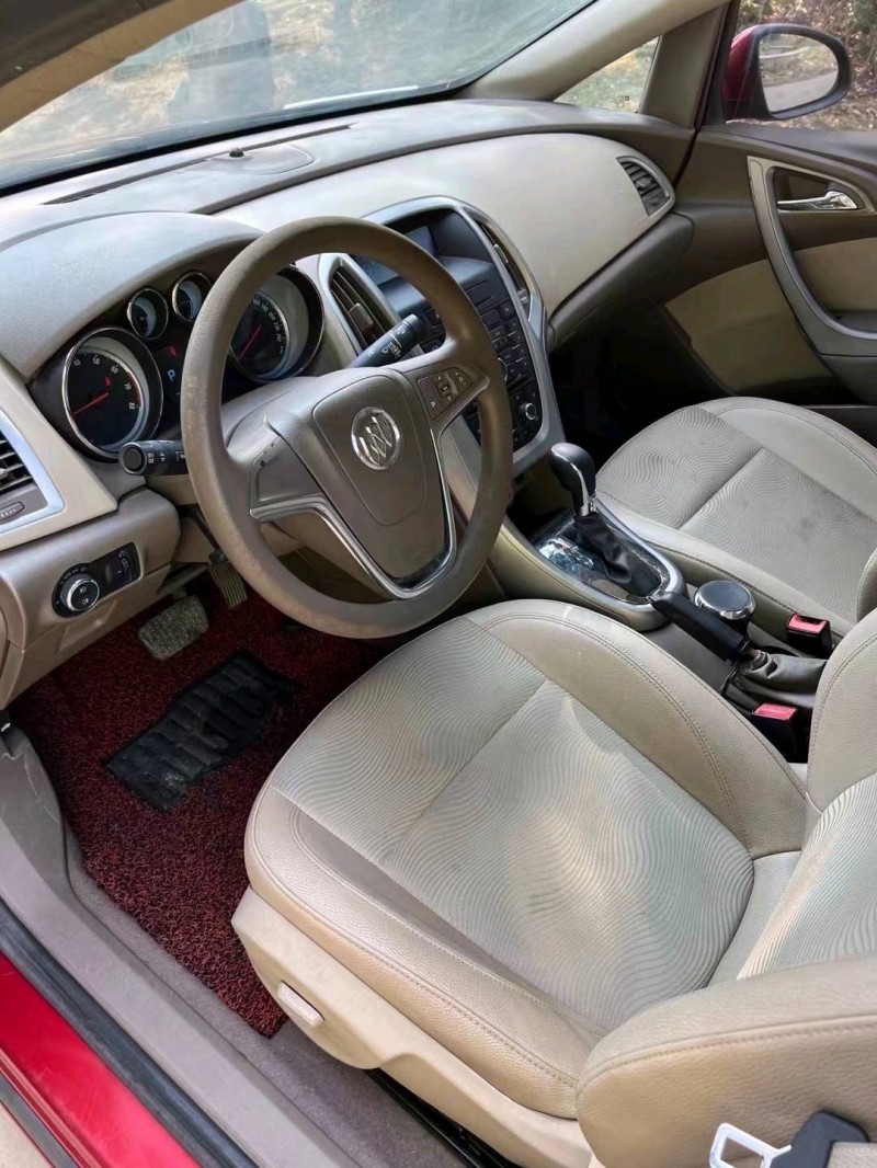 枣庄14年别克英朗4