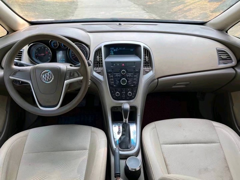 枣庄14年别克英朗6