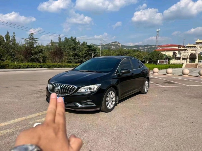 济南16年别克威朗2