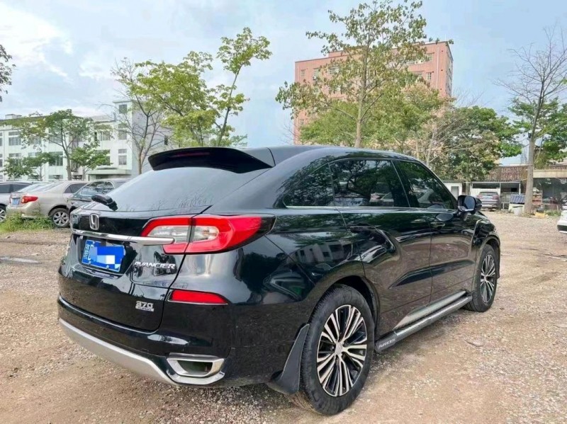 广州19年本田冠道6