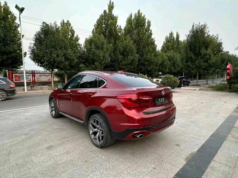 济南17年宝马X68