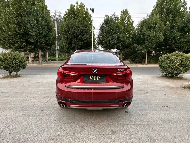 济南17年宝马X69