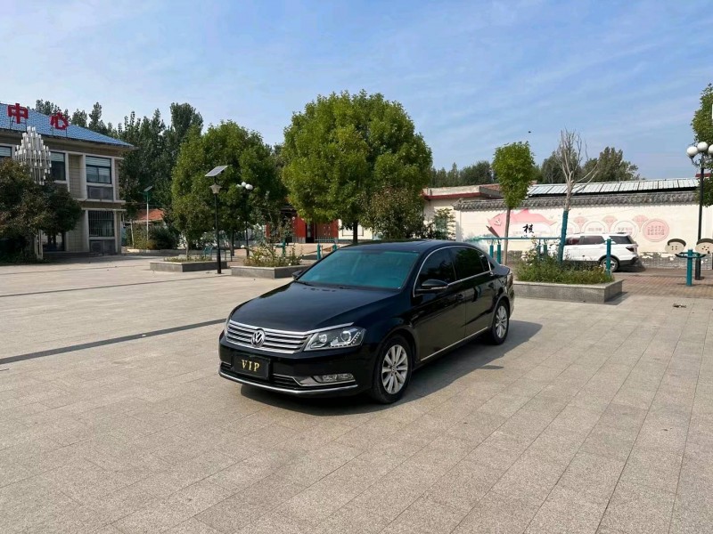 济南16年大众迈腾2