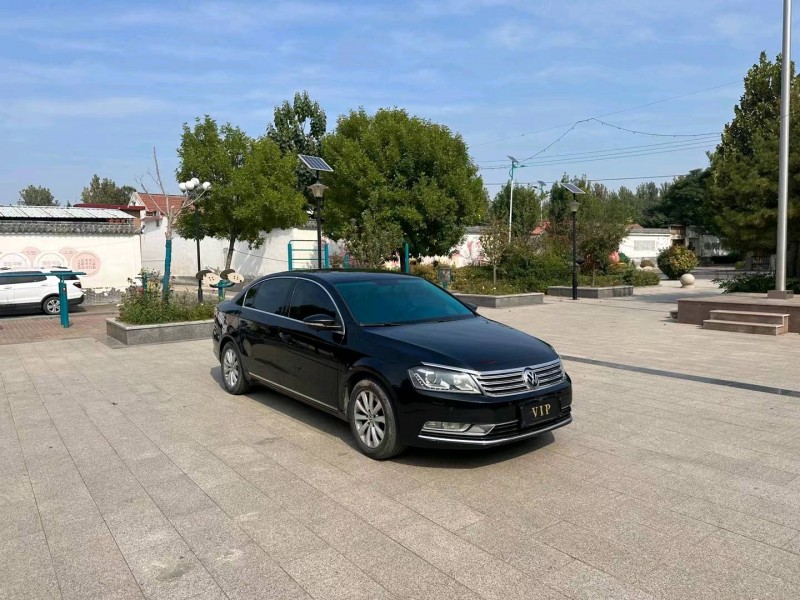 济南16年大众迈腾3