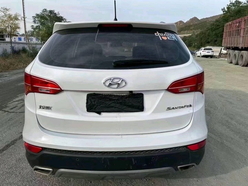 邯郸14年现代新胜达9