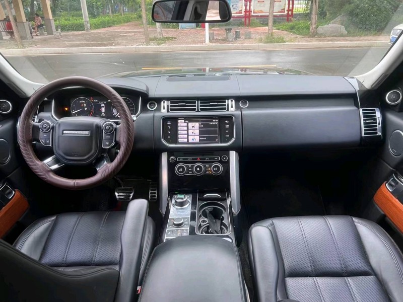 济南15年路虎揽胜行政5