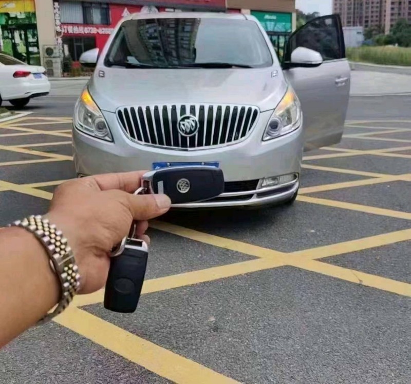 衡阳14年别克GL81