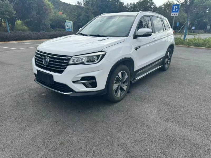 嘉兴19年长安汽车CS752