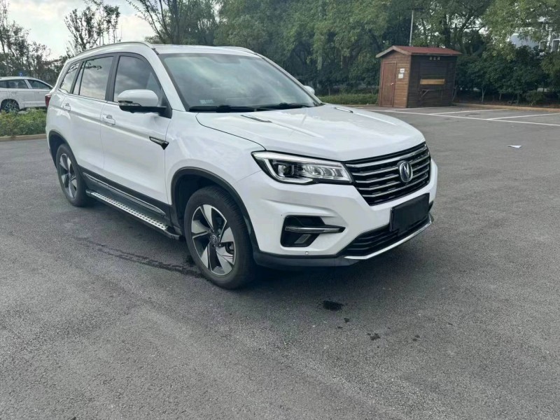 嘉兴19年长安汽车CS756