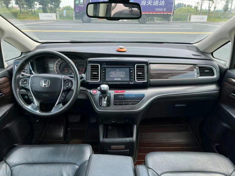 盐城16年本田艾力绅6