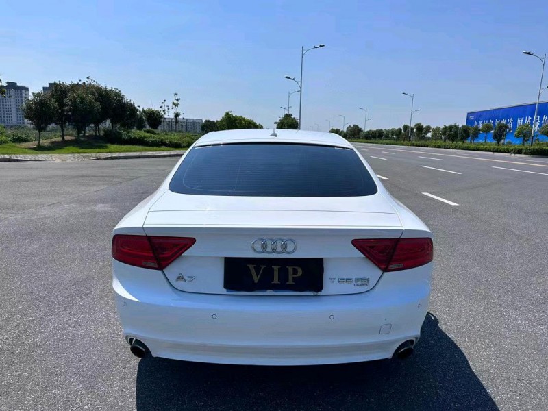 盐城15年奥迪A7L9
