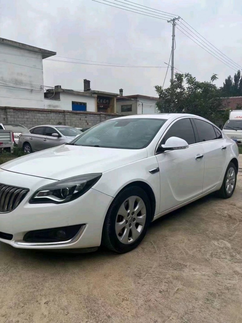 枣庄15年别克君威2