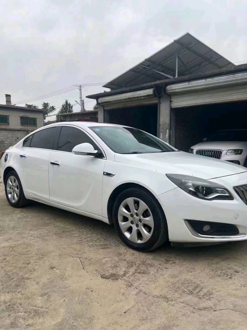 枣庄15年别克君威3