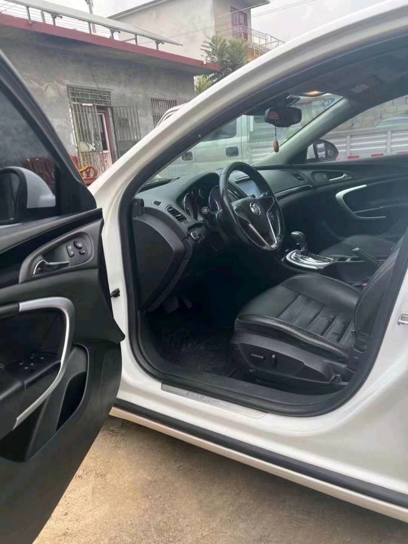 枣庄15年别克君威4