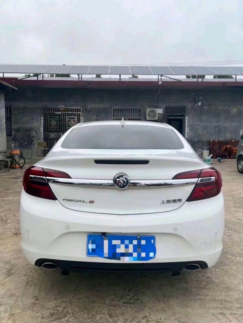 枣庄15年别克君威5