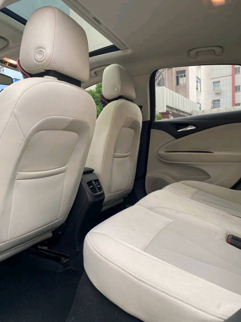 中山20年别克威朗6