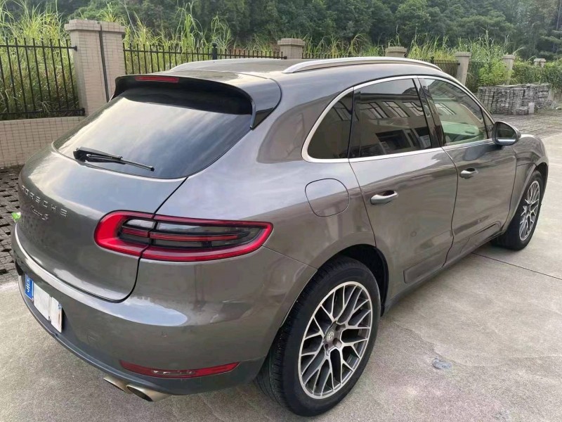 珠海14年保时捷Macan5