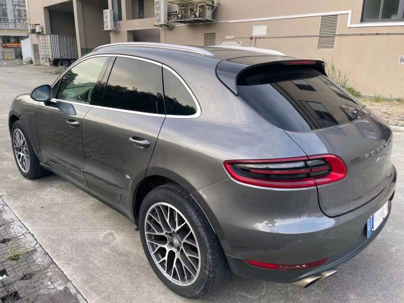 珠海14年保时捷Macan6