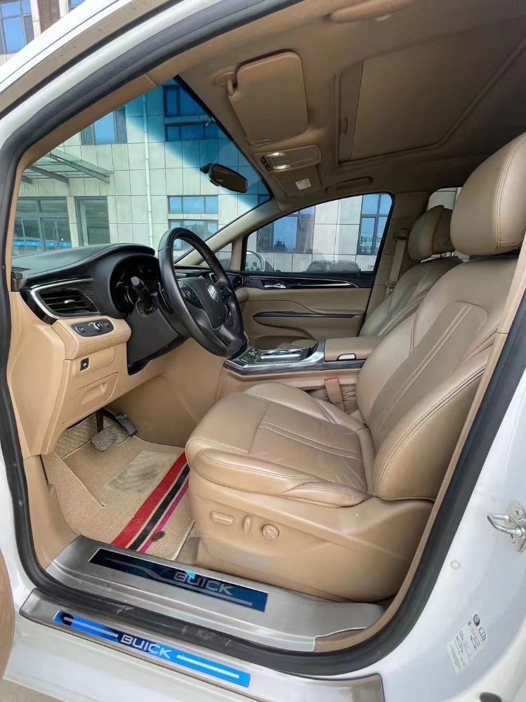 济南19年别克GL84