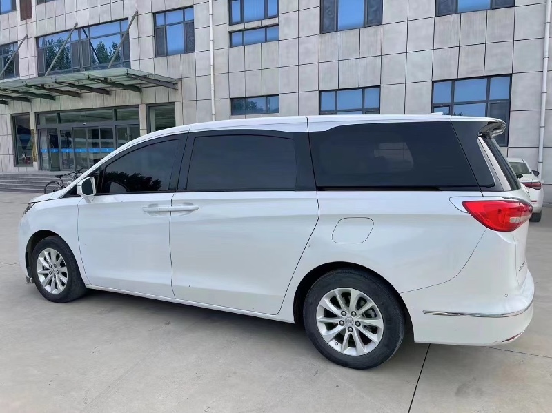 济南19年别克GL86