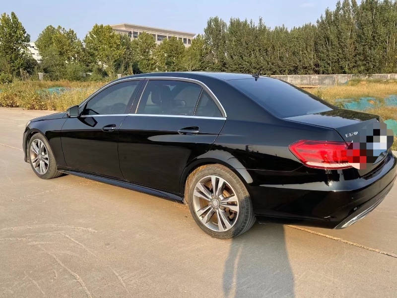 济南15年奔驰E8