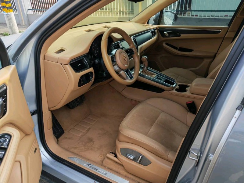 蚌埠15年保時捷Macan4