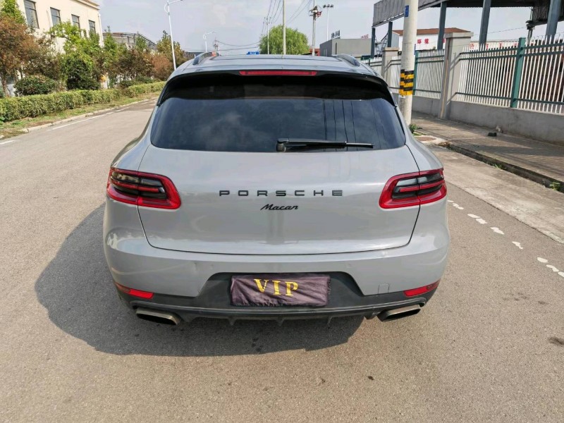 蚌埠15年保時捷Macan9