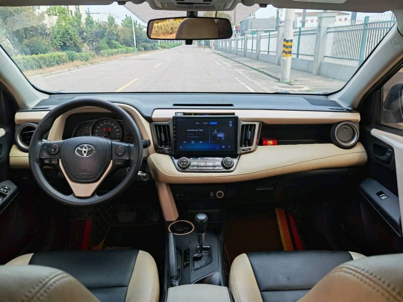 蚌埠15年豐田RAV4榮放6