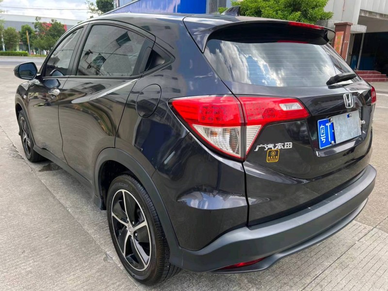 中山22年本田缤智4