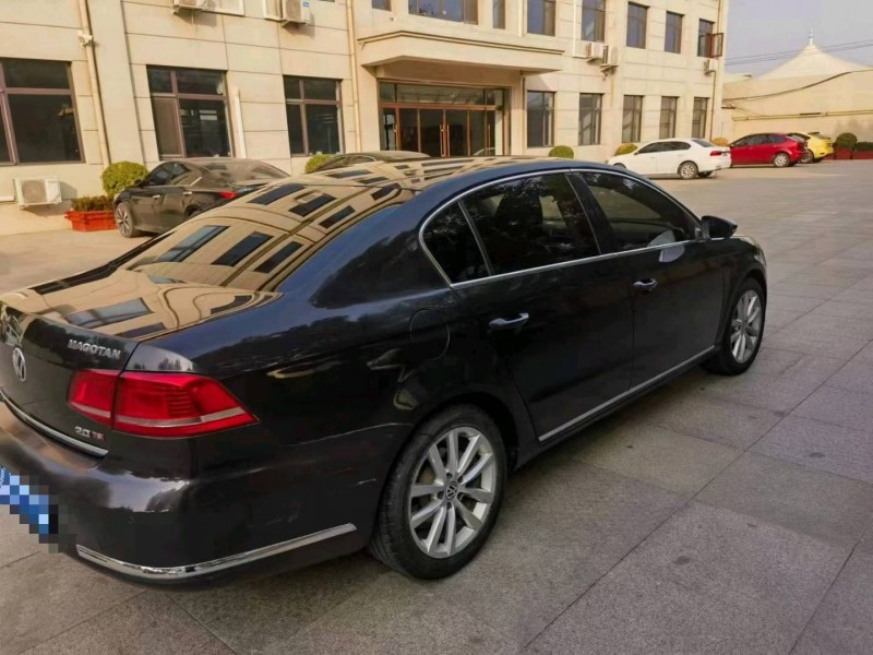 保定11年大众迈腾4