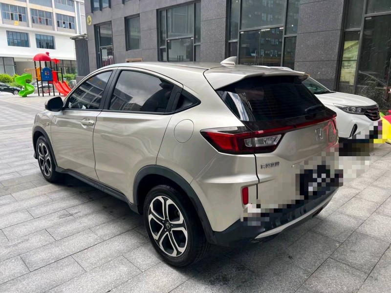 东莞20年本田XRV7