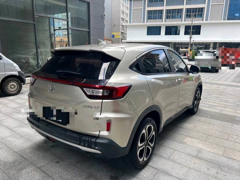 东莞20年本田XRV8