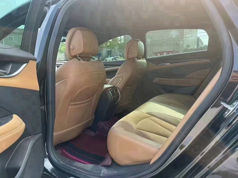 保定18年别克君越6