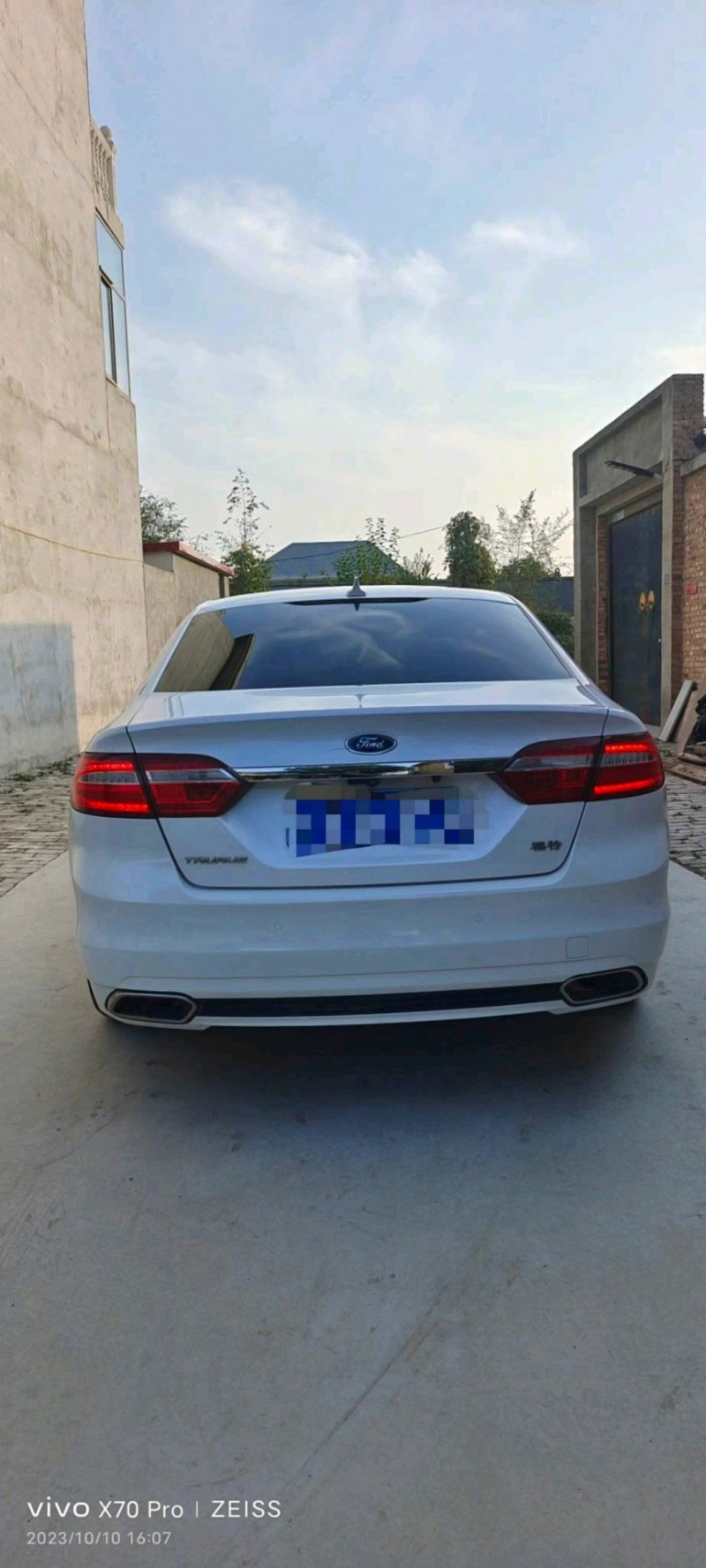 邢台18年福特金牛座4