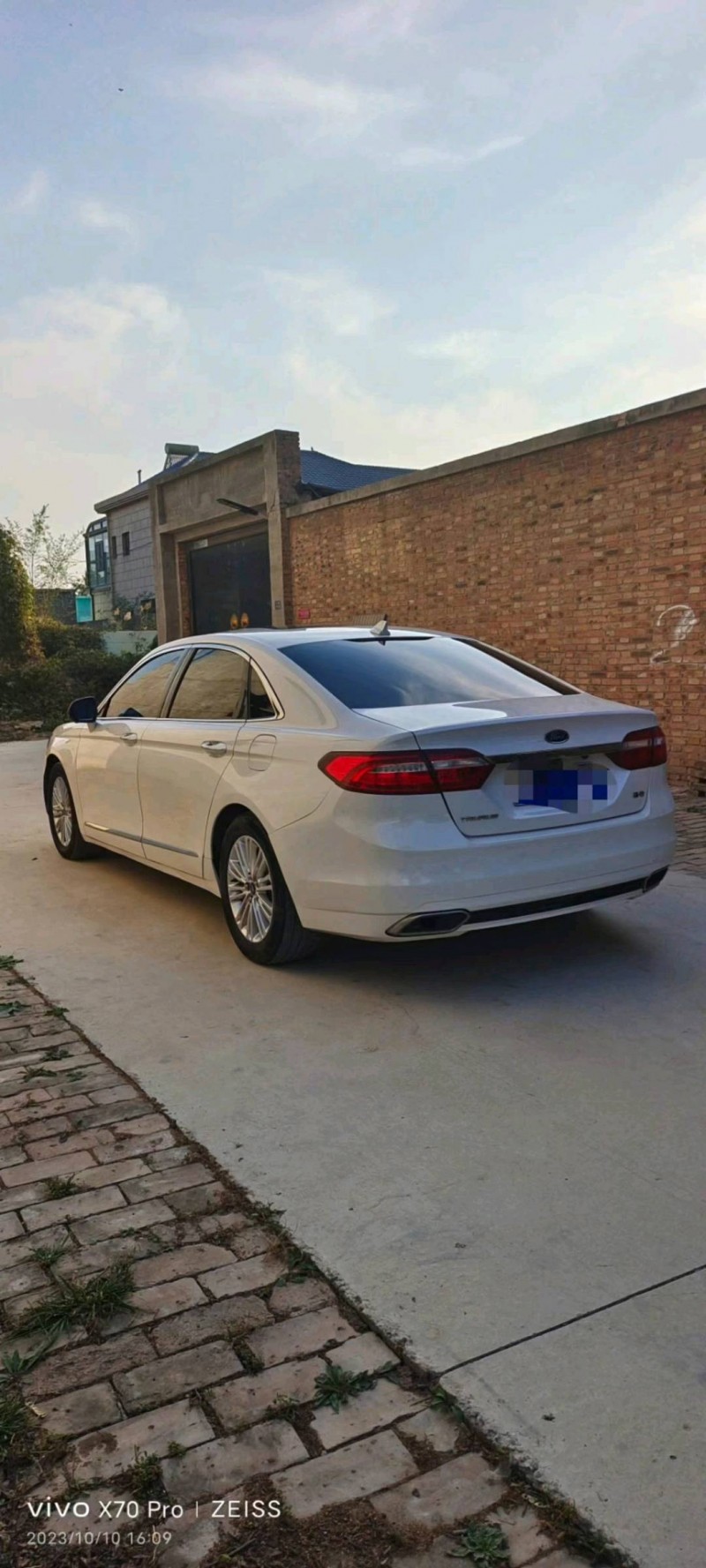 邢台18年福特金牛座7