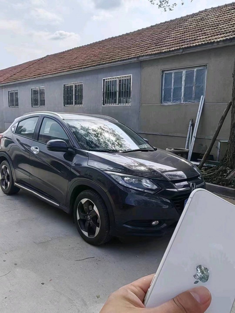 枣庄16年本田缤智3