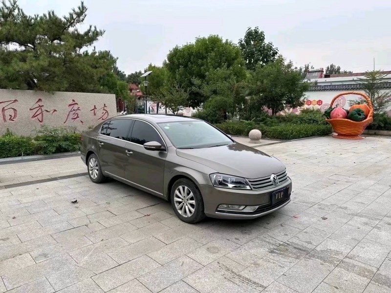 济南16年大众迈腾3