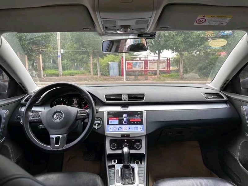 济南16年大众迈腾5